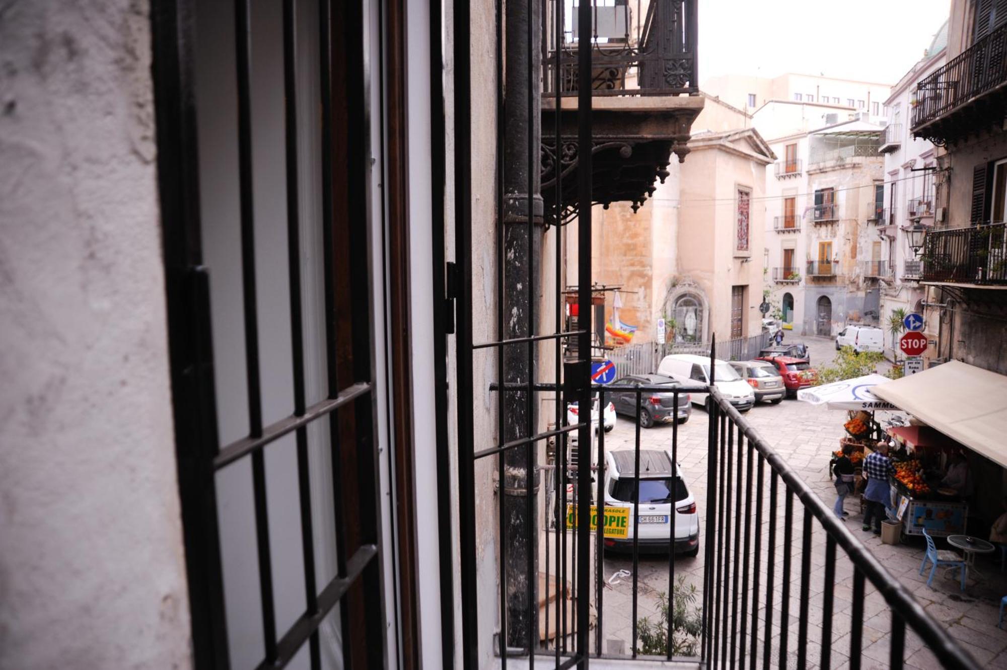 4 Canti Central Loft & Ground Floor Palermo Exterior photo